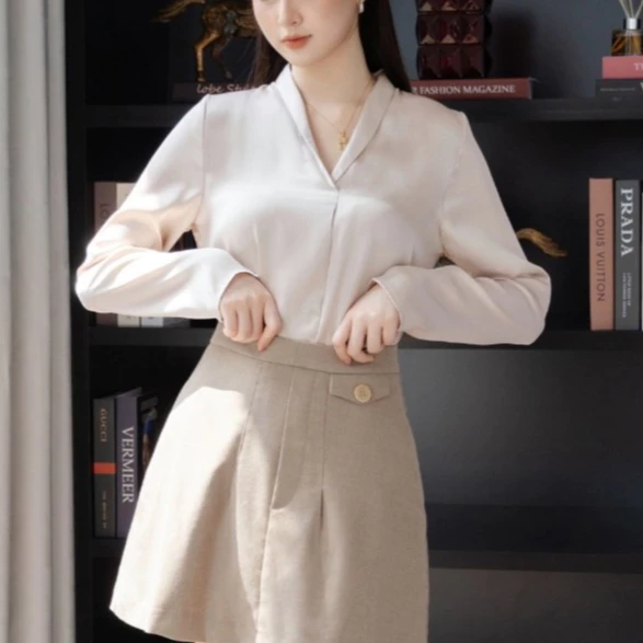 Áo Sơ Mi Nữ JASEY Kiểu Cổ V Dài Tay Chất Lụa Cao Cấp Duyên Dáng Sang Trọng 5058