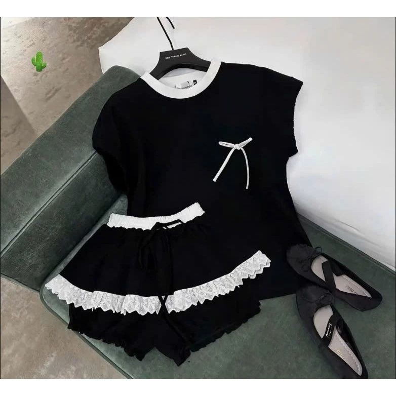 Sét áo thun  cổ sơ mi + chân váy tennis siêu xinh
