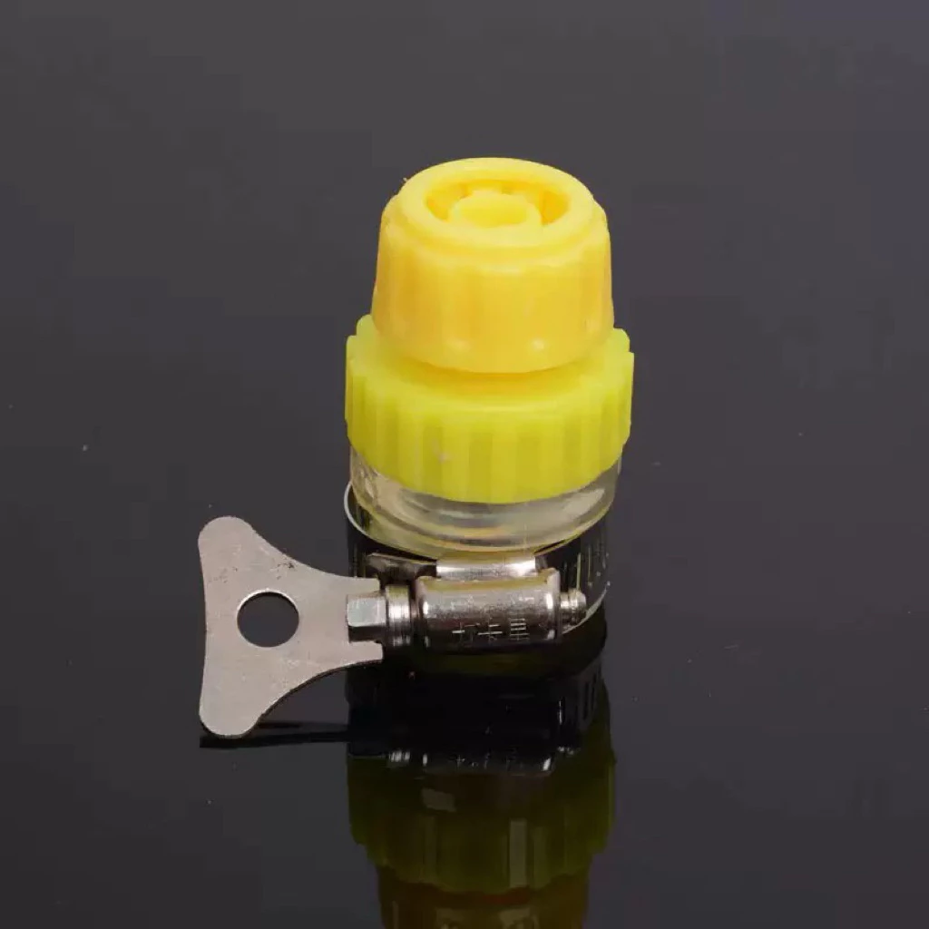 Đầu cút nối tại vòi nước có khóa ống và đai siết,đầu ra ống 12-16mm