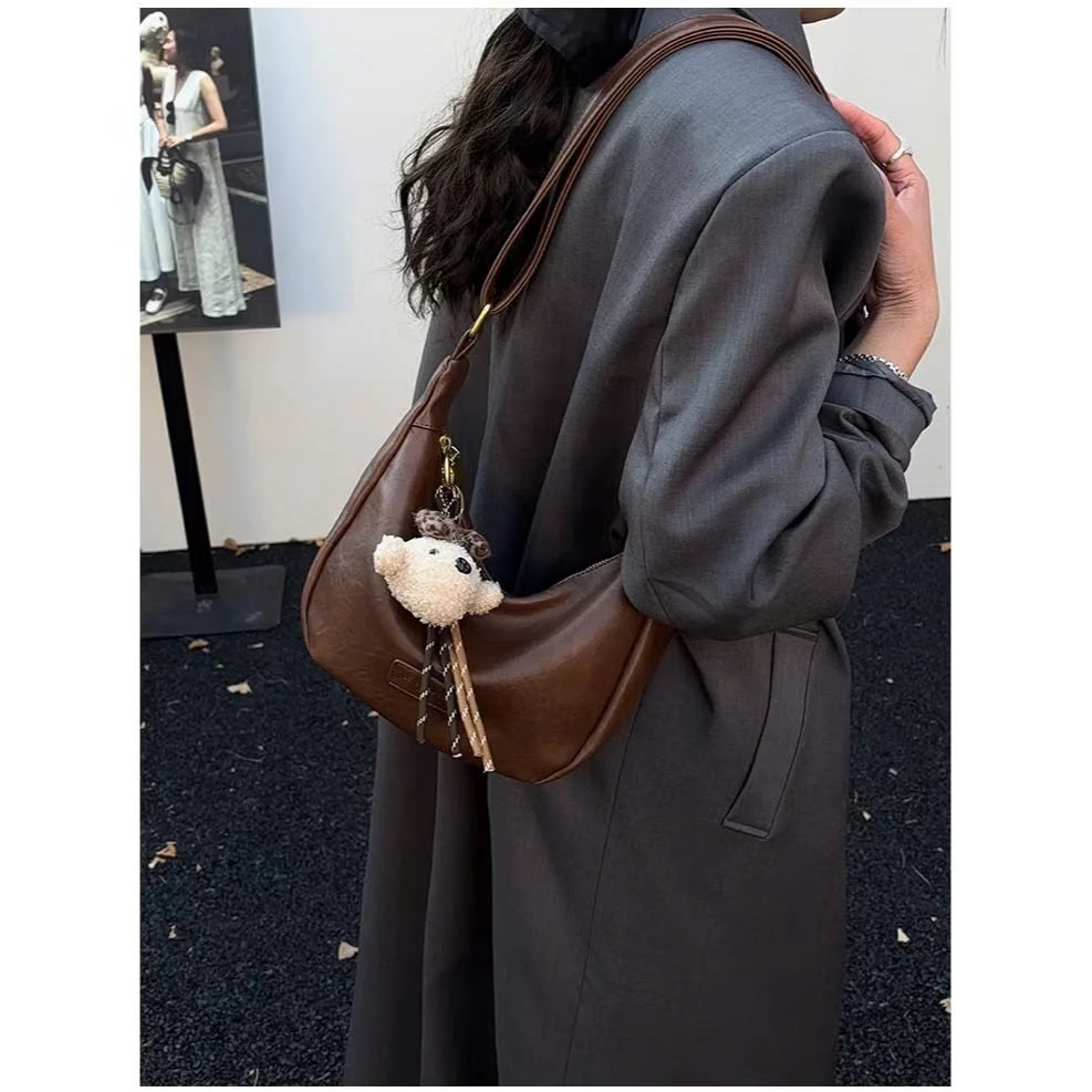 Túi xách nữ basic túi đeo chéo đeo vai giỏ xách nữ đựng đồ dáng hobo kèm charm TÚI XÁCH NỮ BẢO NHI _ TDC083