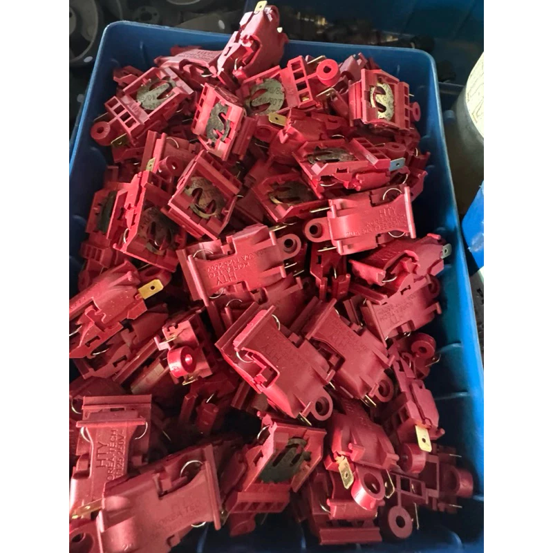 CÔNG TẮC ẤM SIÊU TỐC LOẠI TỐT CHÍNH HÃNG HTY 30A CHỊU NHIỆT 850•C NHỰA DÀY DẶN CHẮC CHẮN