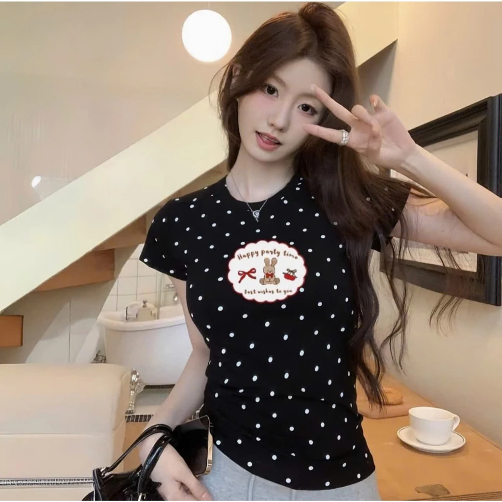 Áo phông babytee ngắn tay ,áo kiểu hoạ tiết chấm bi in hình thỏ nơ chất thun co giãn cực tôn dáng phong cách Ulzzang