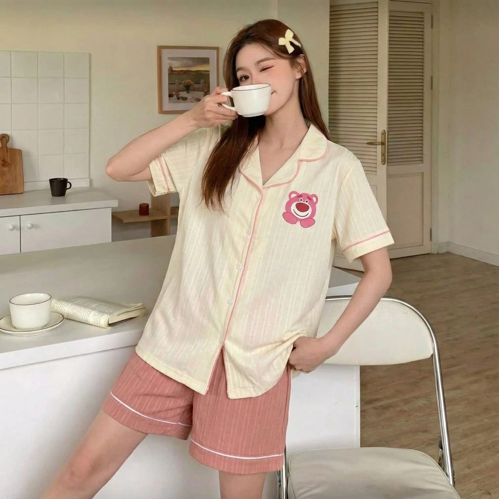 Bộ pijama kẻ viền in hoạt hình quần đùi nữ - Set đồ bộ mặc nhà dễ thương