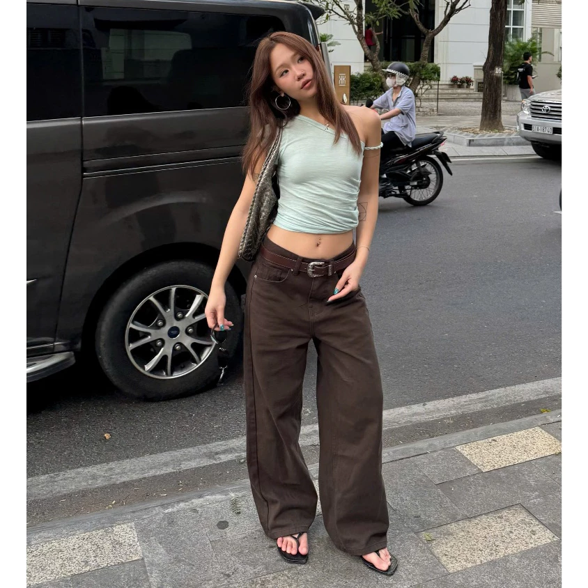 DARK BROWN WIDE STRAIGHT JEANS WHOSE - Quần jeans ống đứng wide fit Whose Studio 1779