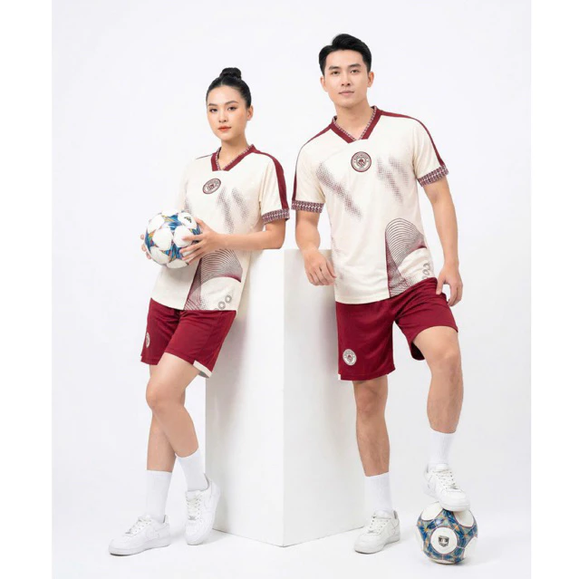Bộ Quần Áo Đá Banh MC kem Đỏ ĐK 2025 (Nhận In Tên Số) Thun Mè Cao Cấp Logo Thêu Nam Nữ Top Sport