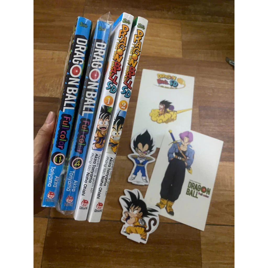 Combo 4q vở Dragon ball color + sd