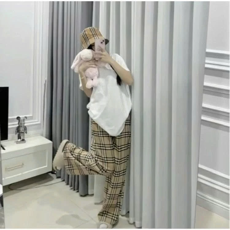Quần dài Ống Rộng Cho Nữ, Dáng Suông, Kẻ  Chất Mềm phù hợp đi học đi chơi đi làm
