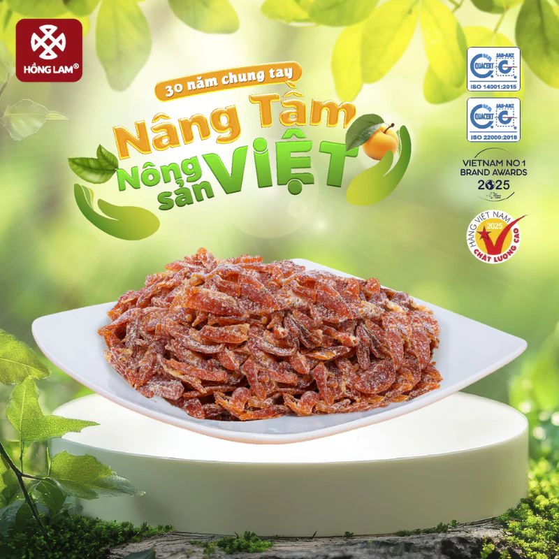 Quất đào Hồng Lam, dạng hộp. Có vị ngọt, sấy dẻo, thơm