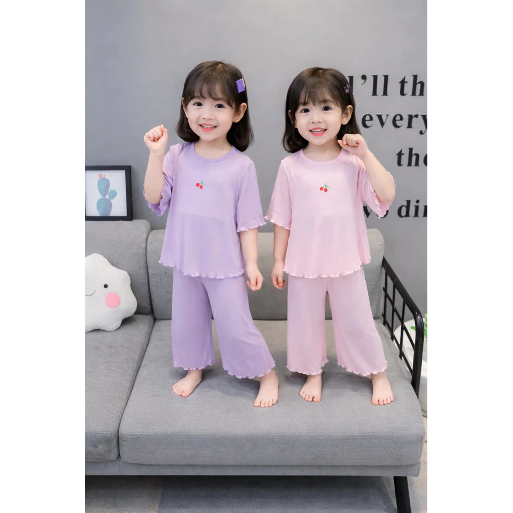 bộ quần áo trẻ em in hình cherry quần dài,áo tay lỡ chất tăm hàn mềm mịn co giãn tốt thấm hút mồ hôi cho bé gái 8-27kg