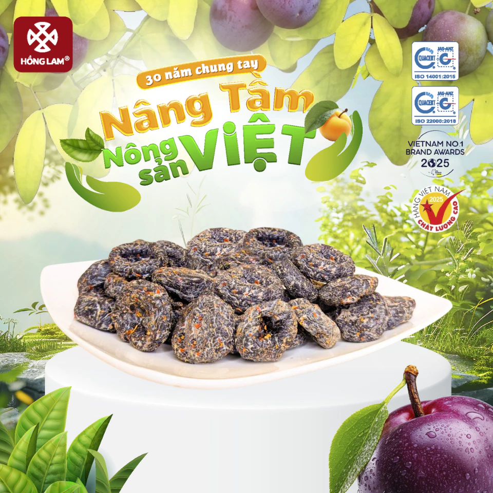 Xí muội mận không hạt cay Hồng Lam dạng hộp. Có vị chua, ngọt, dẻo, cay