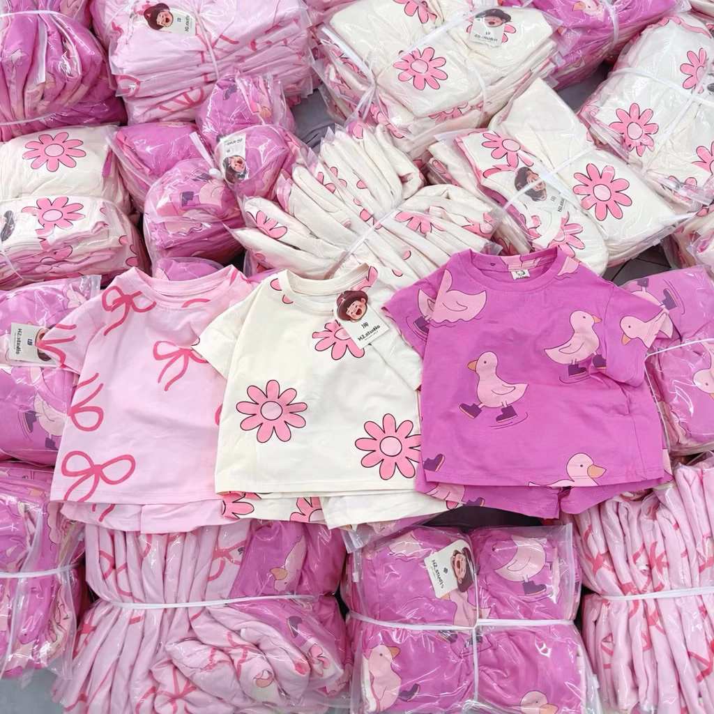 (Mới Về ) Set bộ cotton bé gái hoạ tiết đáng yêu xinh xắn cho bé diện  đi chơi ,ở nhà mát mẻ mềm mại (
