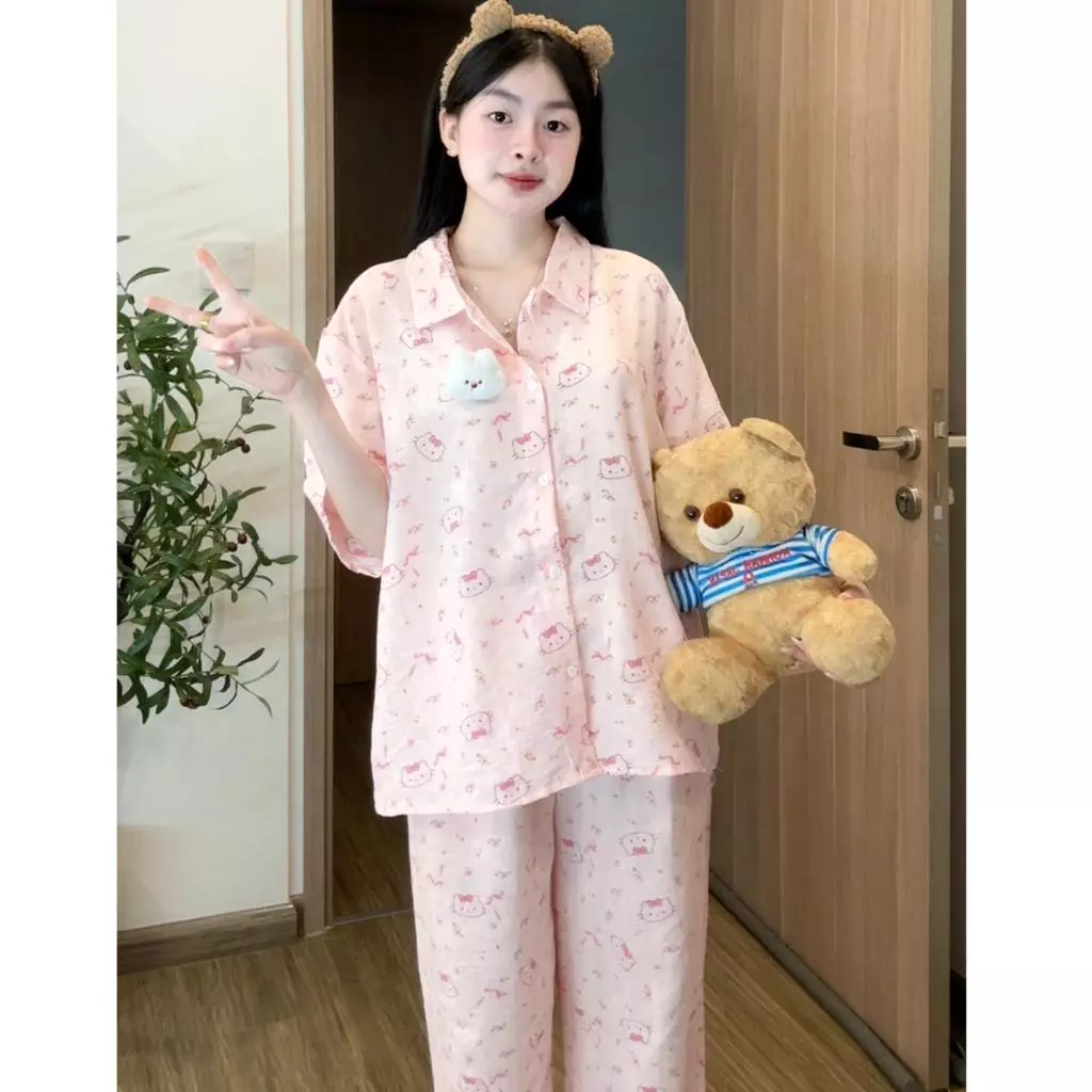 Bộ ngủ kiểu nữ chất đũi vân mây mặc ở nhà thoải mái form rộng họa tiết hoạt hình Kozoda BN27A
