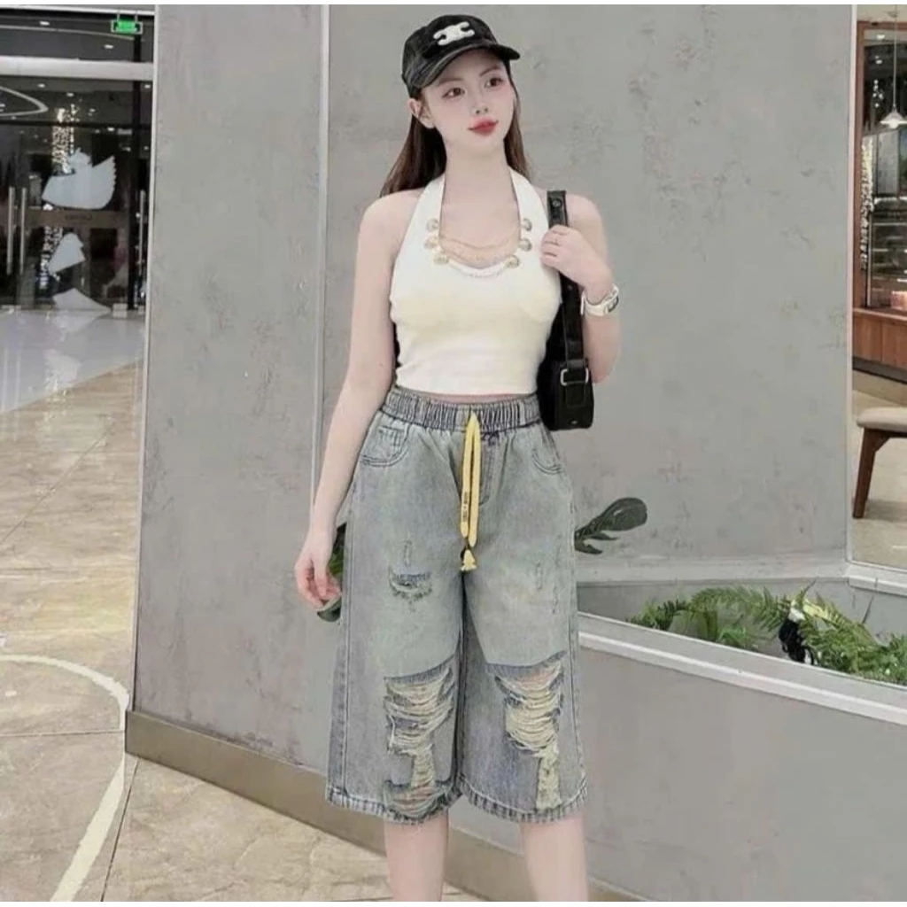 Quần Jean Ngố Dáng Suông Dài Qua Gối Họa Tiết Rách Tua Rua Cạp Chun Lưng Cao Vải Jean Mềm Mịn