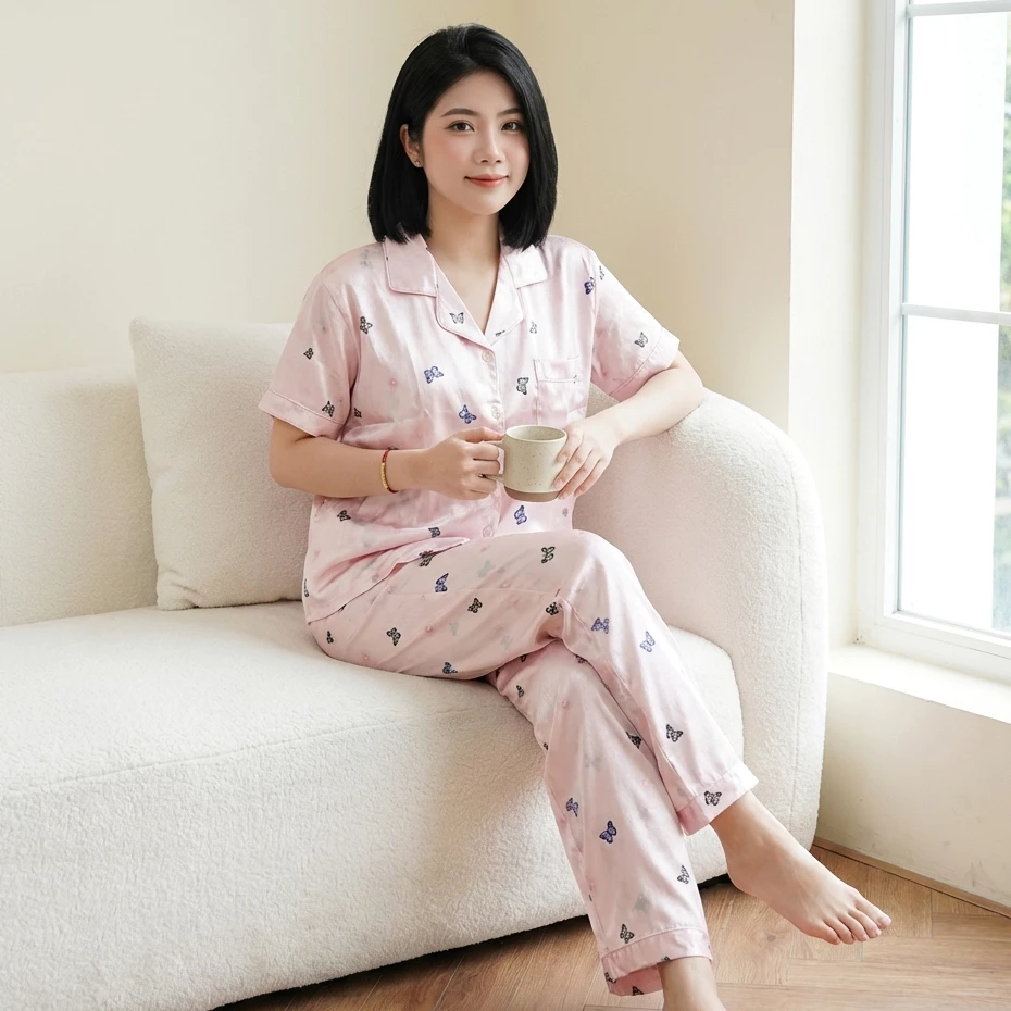Bộ đồ ngủ nữ lụa xước cao cấp, bộ pyjama Dài Tay tay họa tiết dễ thương hàng Quảng Châu BN027