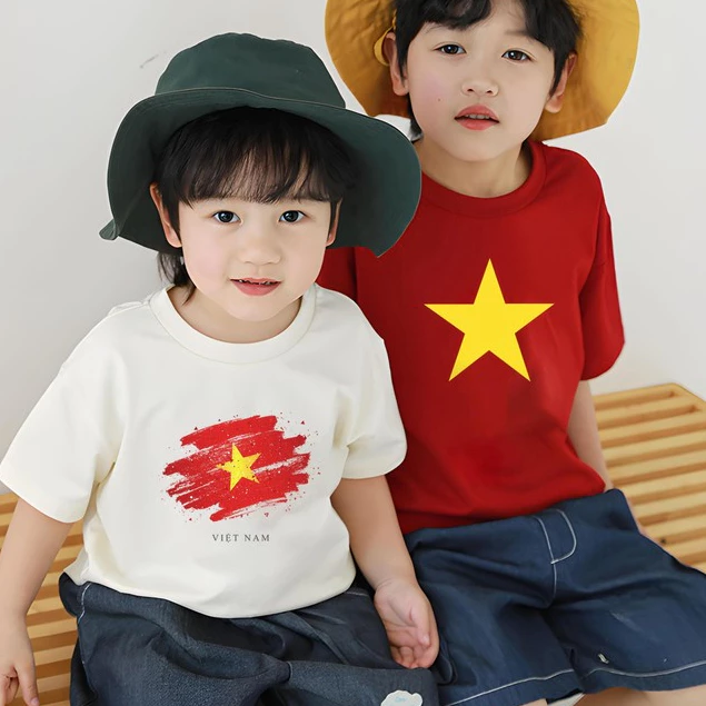 Áo thun cho bé cờ đỏ sao vàng Việt Nam COMIMO BABY cho bé trai bé gái 5–20kg, chất cotton, co giãn 4 chiều