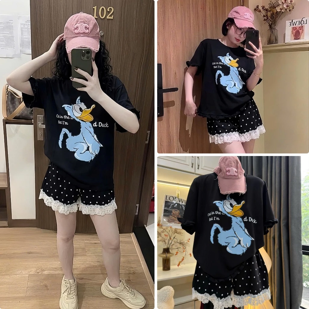 Set bộ đùi nữ hình in vịt Donal, áo phông dễ thương kèm quần short đùi chấm bi phối ren bèo chất liệu cotton thoáng mát