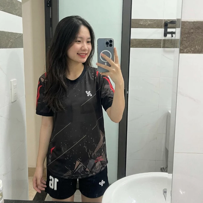 Bộ quần áo bóng đá DOCTOR ĐEN in tên số theo yêu cầu,in áo đội , áo lớp,đồ đá banh chất liệu mè