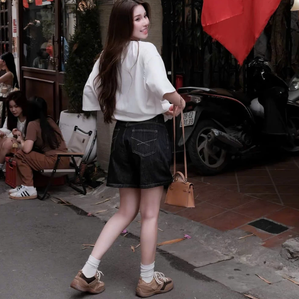 Quần Short Jean Nữ Dáng Lửng Ống Rộng Lưng Cạp Cao Vải Cotton Mềm Mát Không Co Giãn Q450