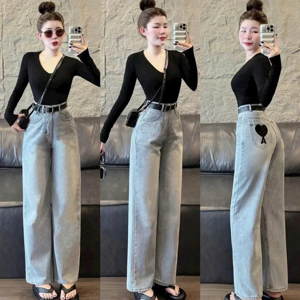 Quần jeans nữ dáng suông thêu tim lưng cao hack dáng mã QS50
