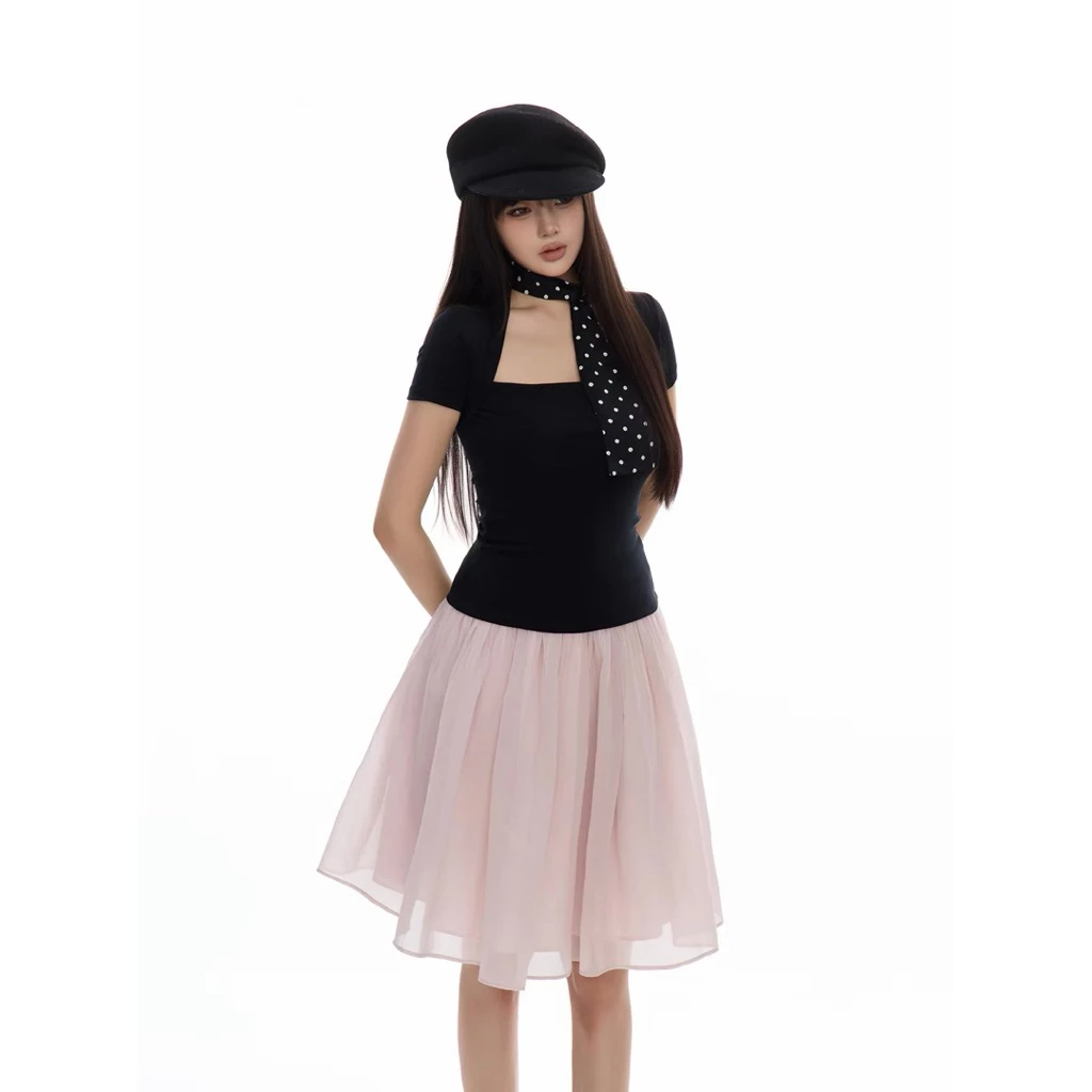 Áo thun ôm tay ngắn cổ vuông trắng/đen P15 bigsize - Orimi
