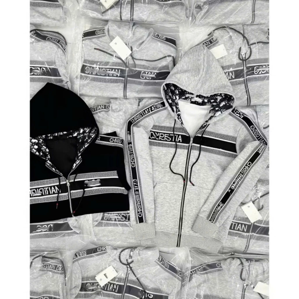 Áo Khoác Hoodie Zip Mũ Thêu Chữ Lót Vân Nhung Dày Dặn Không Xù 13