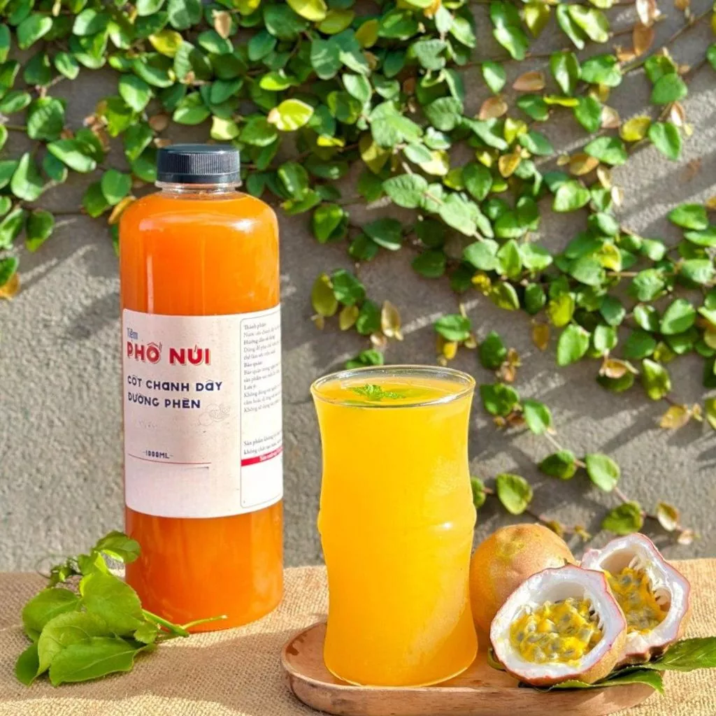 1000 ML Nước Cốt Chanh Dây Đường Phèn - Tiệm Phố Núi
