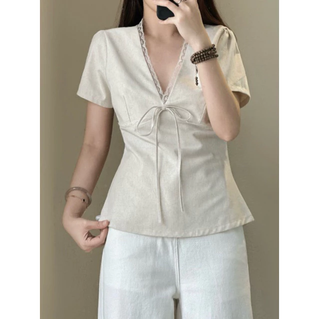 Áo Kiểu Linen Xinh Nữ Cổ V Phối Viền Ren Tay Ngắn Mùa Hè MA 217