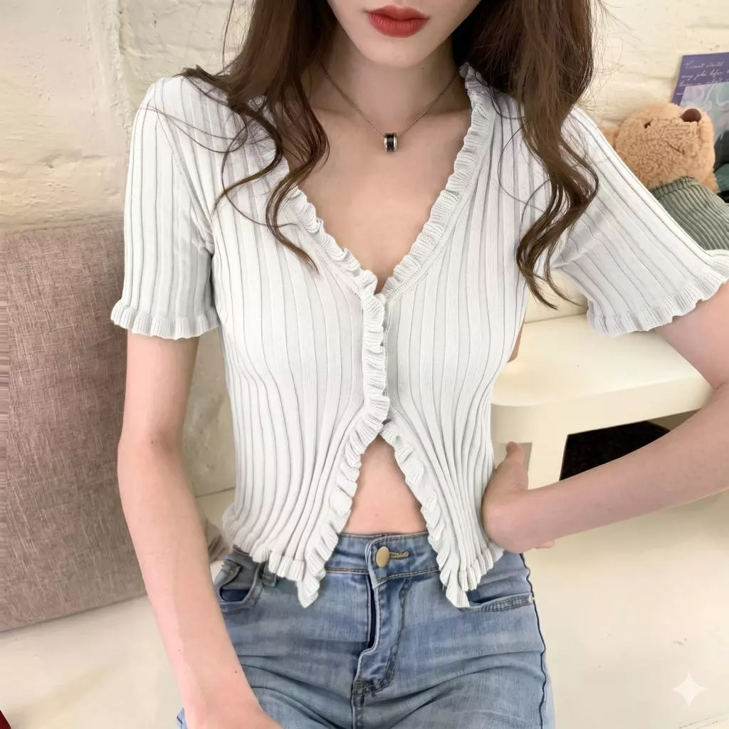 Áo Croptop Cổ V Khuy Bèo Tiểu Thư