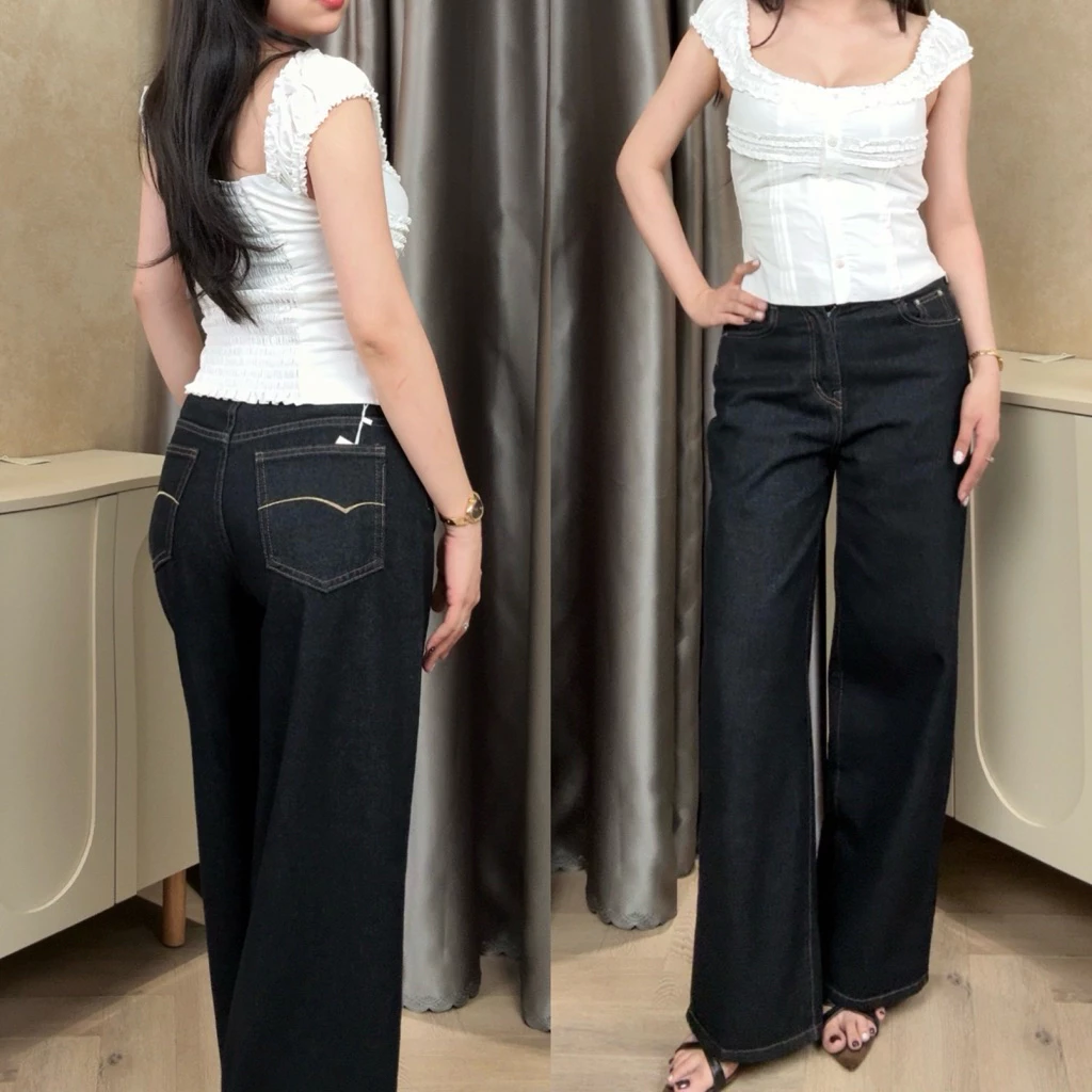 YURI JEANS - (MÃ 33) Quần Jean Nữ Ống Suông Thêu Kiểu Nét Túi Sau Mã33