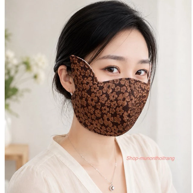 Khẩu trang chống nắng vải gấm cao cấp có tai thỏ che nắng thái dương, nhiều màu, dây rút, 3 lớp