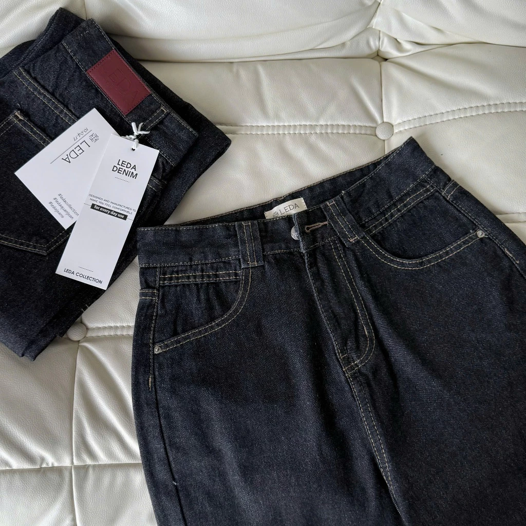 Quần Jean Ống Suông Xanh Than Denim Mạc Da Đỏ Nữ LEDA Quần Bò Ống Rộng Xanh Đậm Nấm Lùn 1m5 Quần Rin 9 Tấc WJeans109
