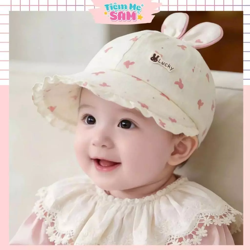 Mũ Lưỡi Trai Bé Gái Viền Bèo Họa Tiết Thỏ Có Quai Dán Điều Chỉnh 5-24 Tháng MUG64
