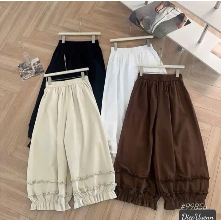 Quần ống rộng dáng bom thụng gấu nhúm bèo tầng vải kaki gió cạp chun lưng cao QTH954