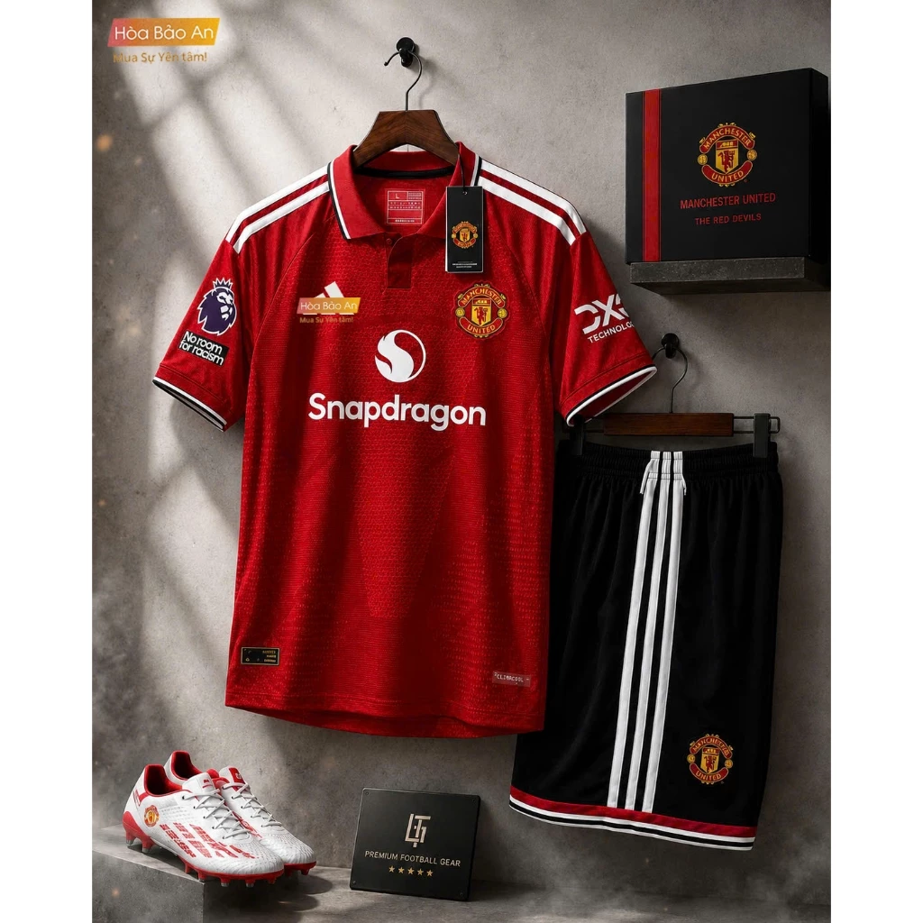 In theo yêu cầu - Bộ Quần Áo Bóng Đá CLB Manchester United sân nhà màu đỏ quần đen mùa giải 2026/27 mẫu mới - vải thái