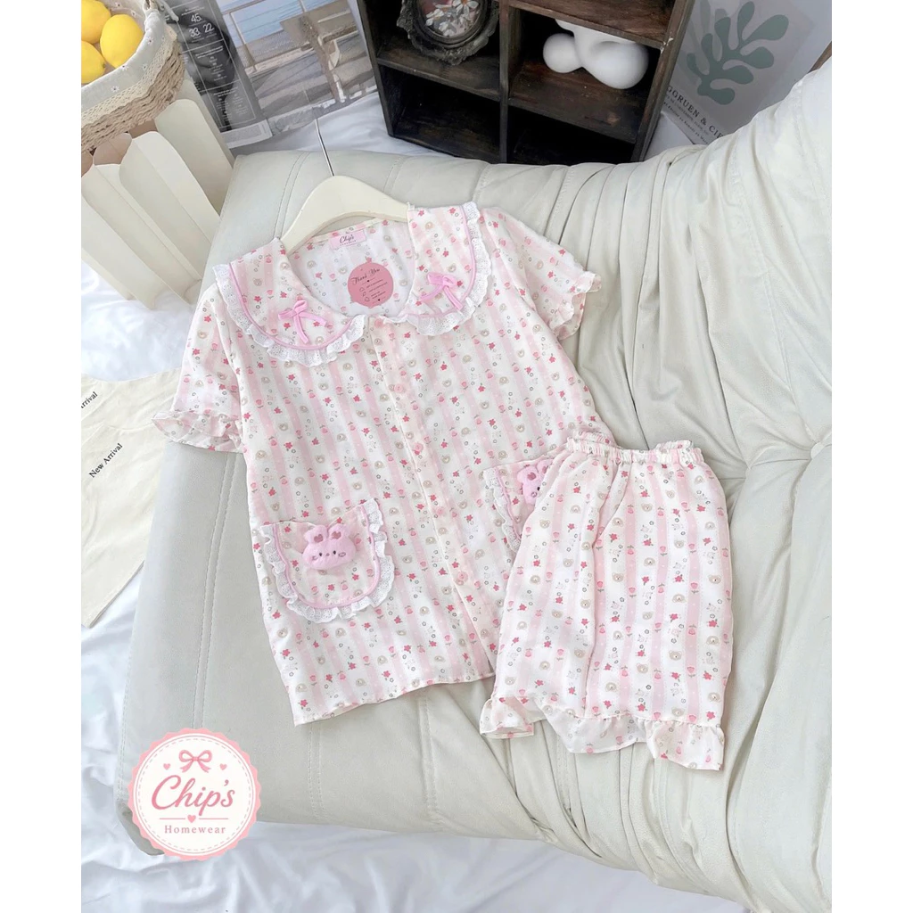 [ Vân Anh Store Chuyên Sỉ- A01 ] Bộ Đồ Ngủ Pijama Đũi Mềm Họa Tiết Phụ Kiện Túi Gắn Gấu Dễ Thương Chất Liệu Mềm Mại