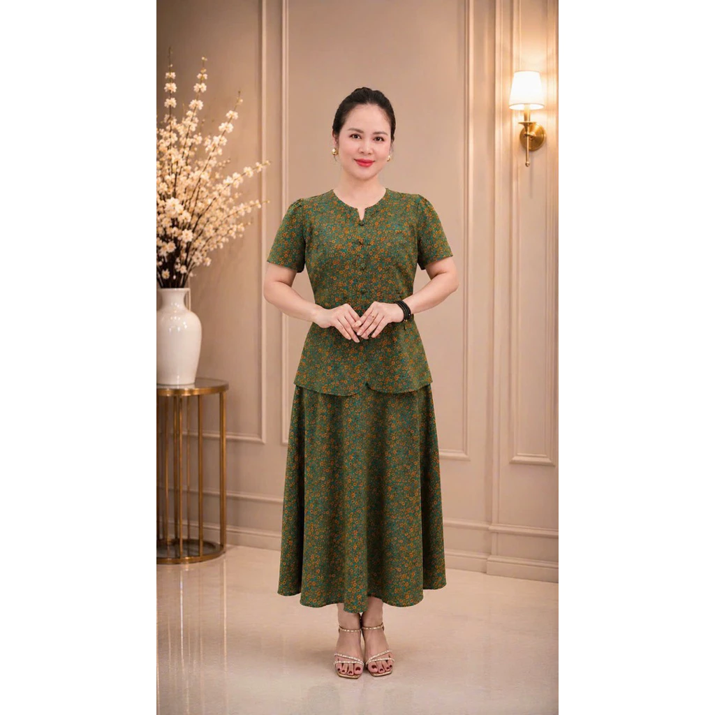 Set đồ kiểu cho mẹ, dáng váy xoè dài , chất lụa hàn thoáng mát . ms150