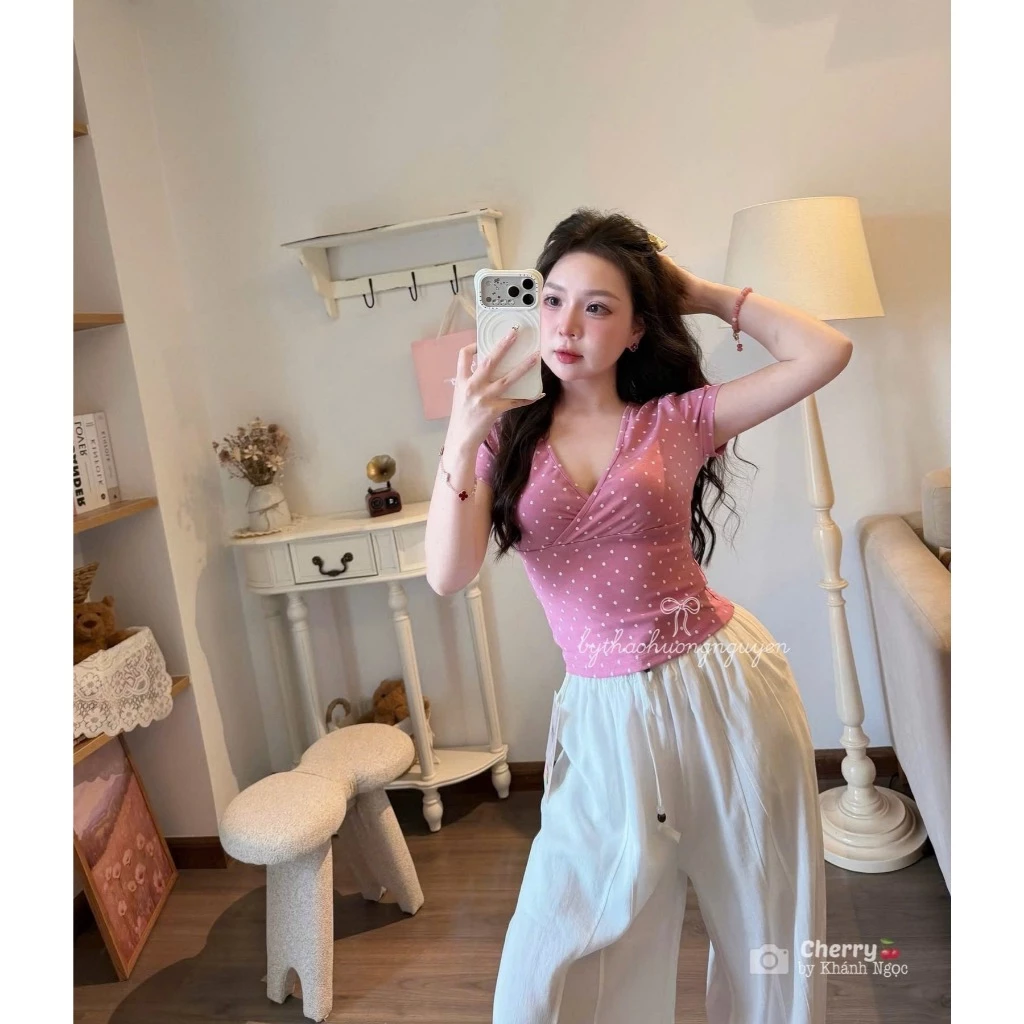 Áo chấm bi hồng cổ tim - Hàng QC (kèm ảnh thật Shop chụp)