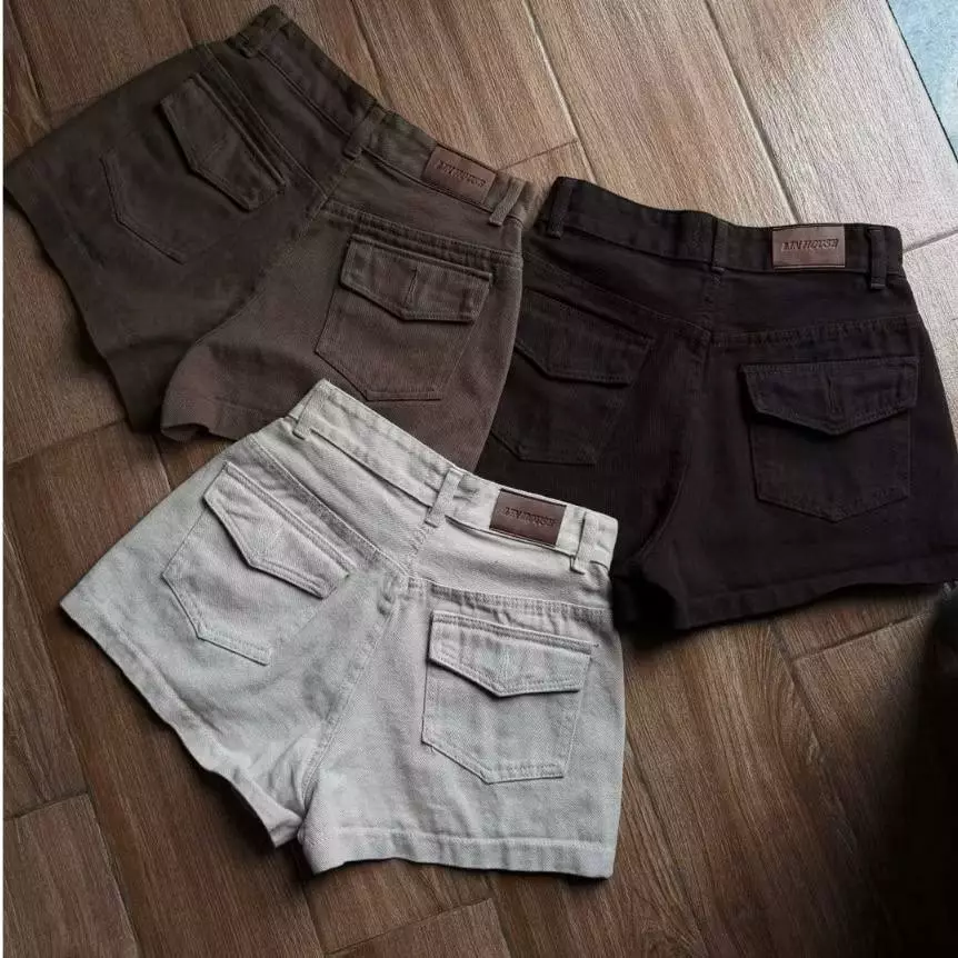 QUẦN SHORT JEANS NGẮN NỮ LƯNG CAO TÚI NẮP ĐẬY SAU MÀU KEM NÂU XÁM LAI CUỐN CÁ TÍNH MÁT MẺ