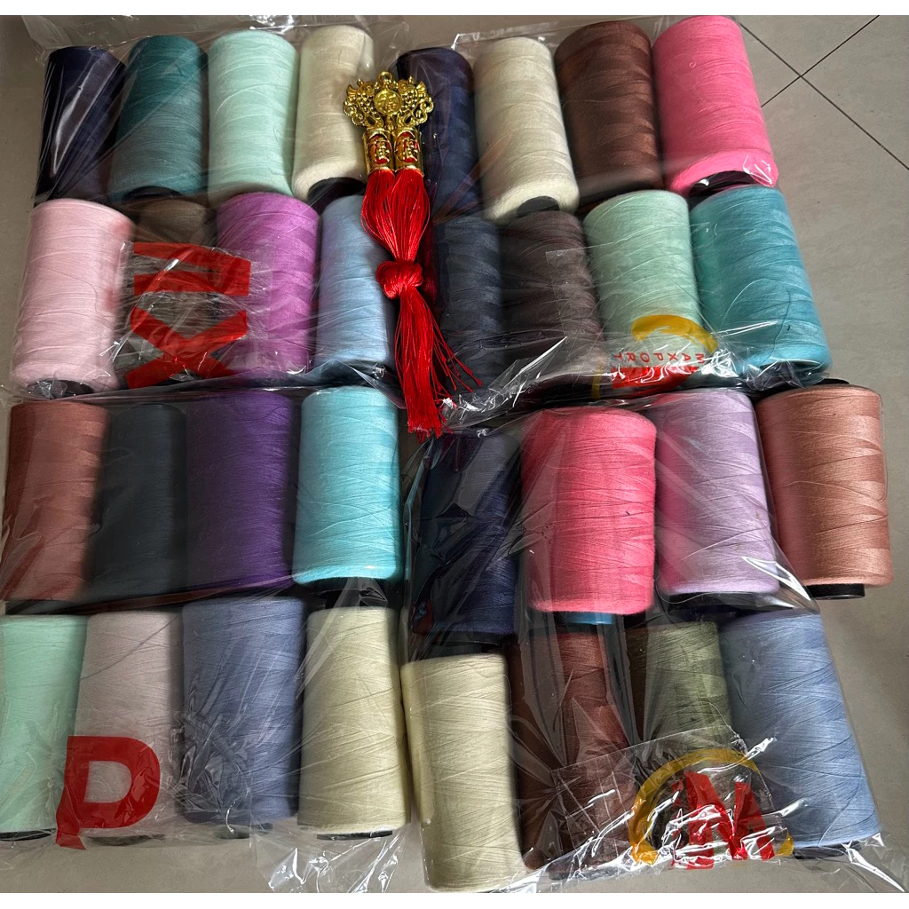 Chỉ may. HÀNG  VỀ  FLASH SALE 1 kg chỉ may mới, siêu rẻ, hàng  làm này rất đẹp