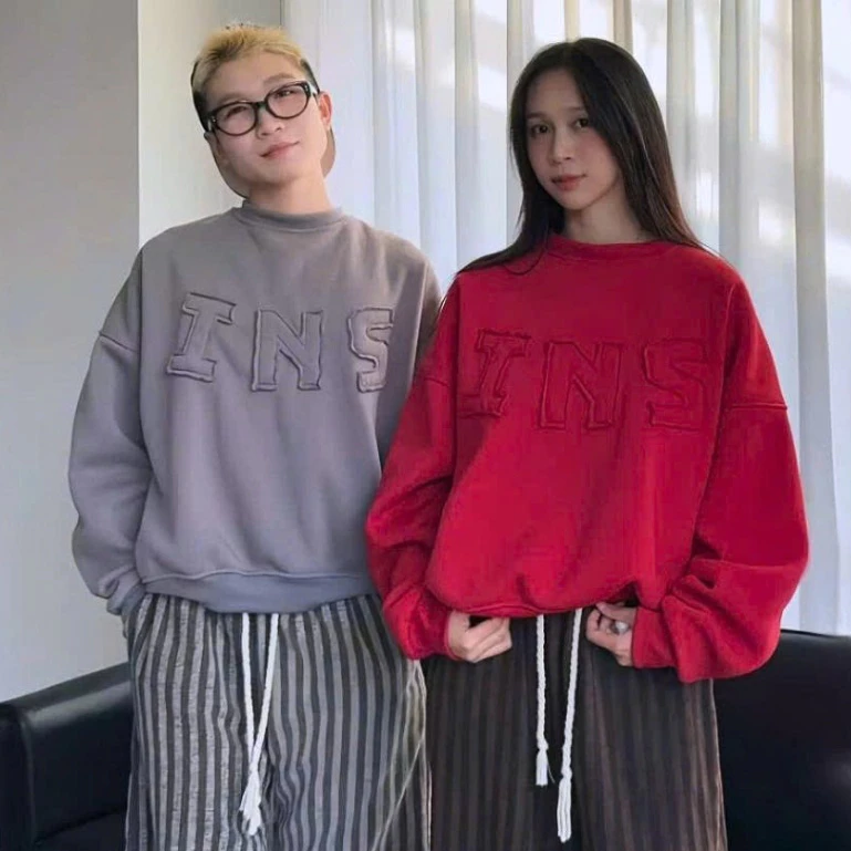ÁO SWEATER 5 MÀU CHỮ NỔI INS form ngắn boxy vải nỉ lót bông dày dặn form rộng nam nữ SSL