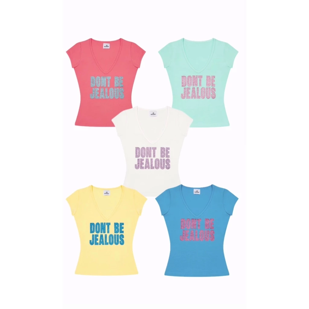 Áo Cổ Tim TWENTI Thun Cotton In Kim Tuyến Jealous