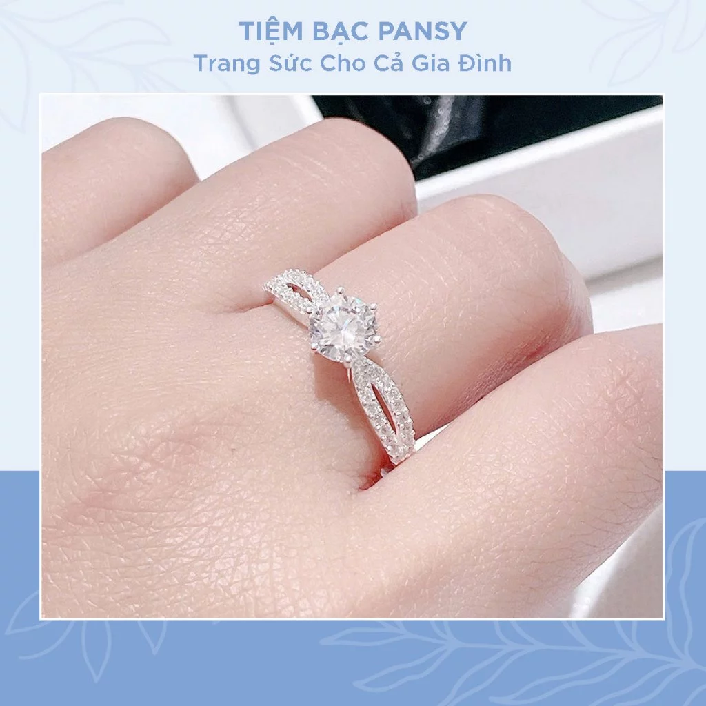 Nhẫn bạc nữ PANSY bốn chấu viền cách điệu nạm đá sang trọng - TIỆM BẠC PANSY