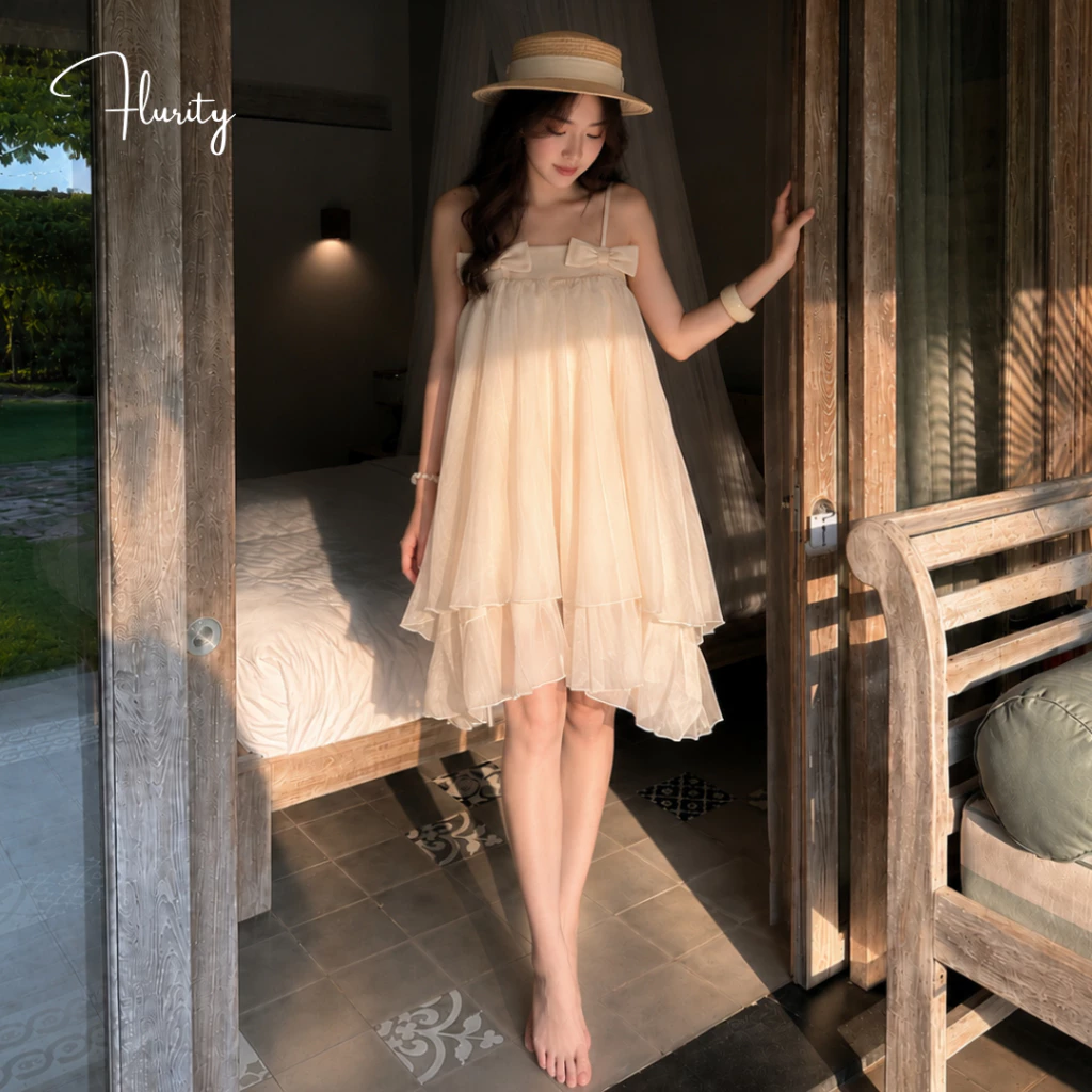 Đầm Tơ Organza Xước Ánh Kim Hai Dây Đính Nơ Form Rộng Xếp Ly Xòe Hai Tầng Lót Lụa Trên Gối FLURITY AIMEE DA2DCF586