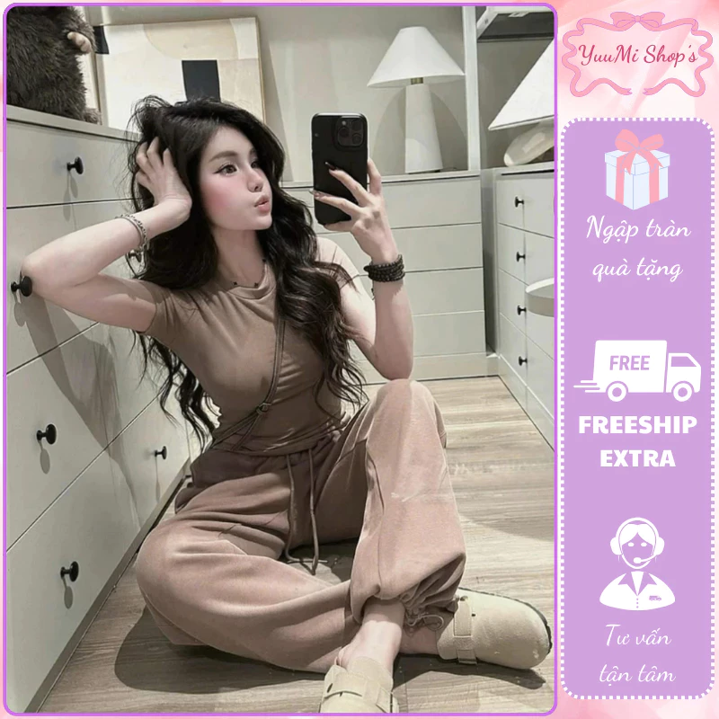 Đồ bộ nữ thể thao, set đồ nữ 2 màu áo thun cổ tròn tay ngắn thêu chữ ngực phối quần dài suông bo gấu Yuumi HCOM25174