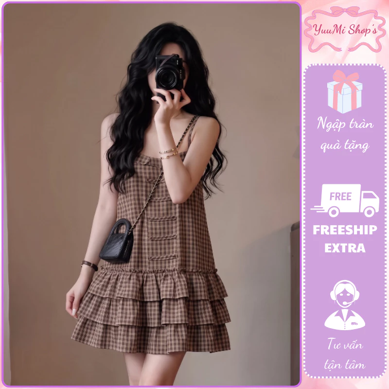 Váy hai dây babydoll kẻ caro phối tầng bèo nhún đầm ngắn hai dây phối khuy tết ngang ngực HCOM25970