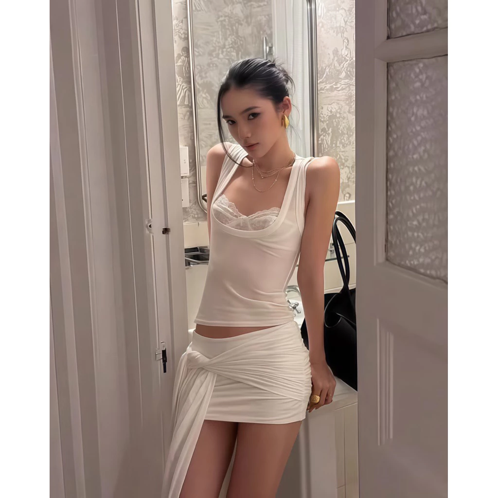 TIBU - Set Áo Kiểu Thun Nữ Phối Ren Kèm Chân Váy Buộc Hông Tôn Dáng Đi Chơi Dạo Phố Sang Chảnh B772