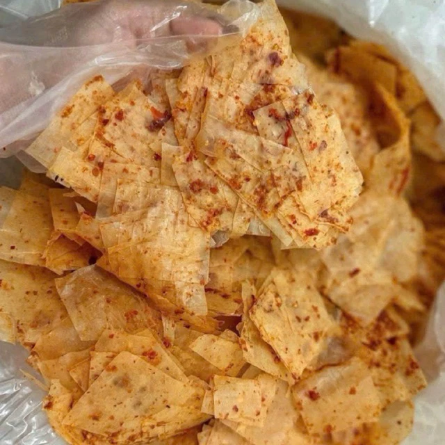 Bánh tráng tỏi bò chua cay bịch 500g