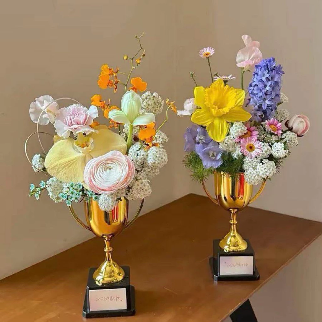 Cúp hoa Tốt Nghiệp 19cm Mạ Vàng Đế Vuông- Cúp Cắm Hoa Làm Quà Tặng Trang Trí Phụ Kiện Handmade Cao Cấp