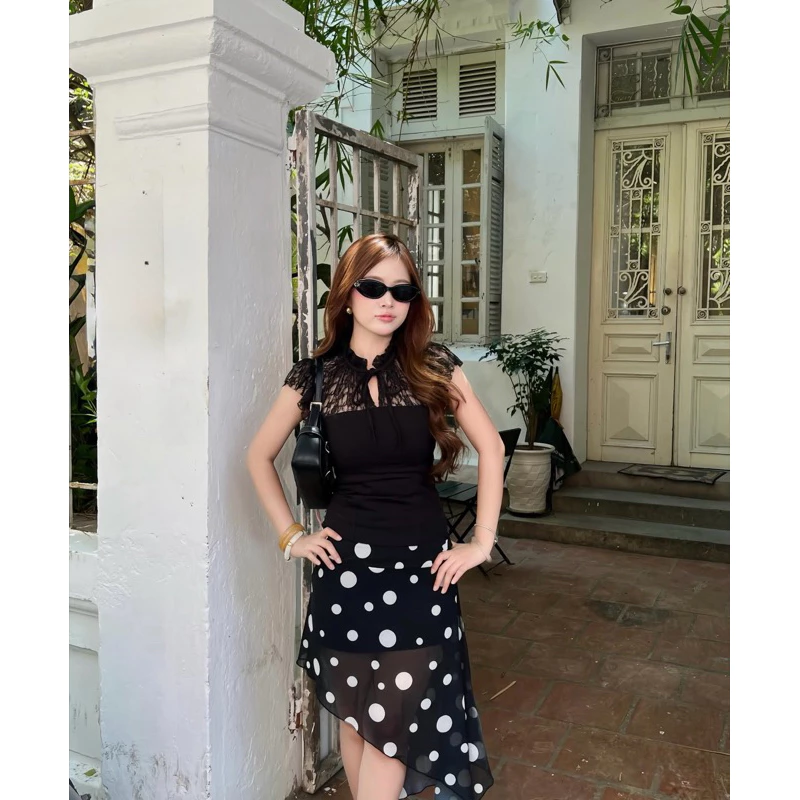 Polka Dot Mesh Skirt - Chân váy chấm bi dáng midi Lệch tà Layered Phong cách Thanh lịch QuynhTrangBasic