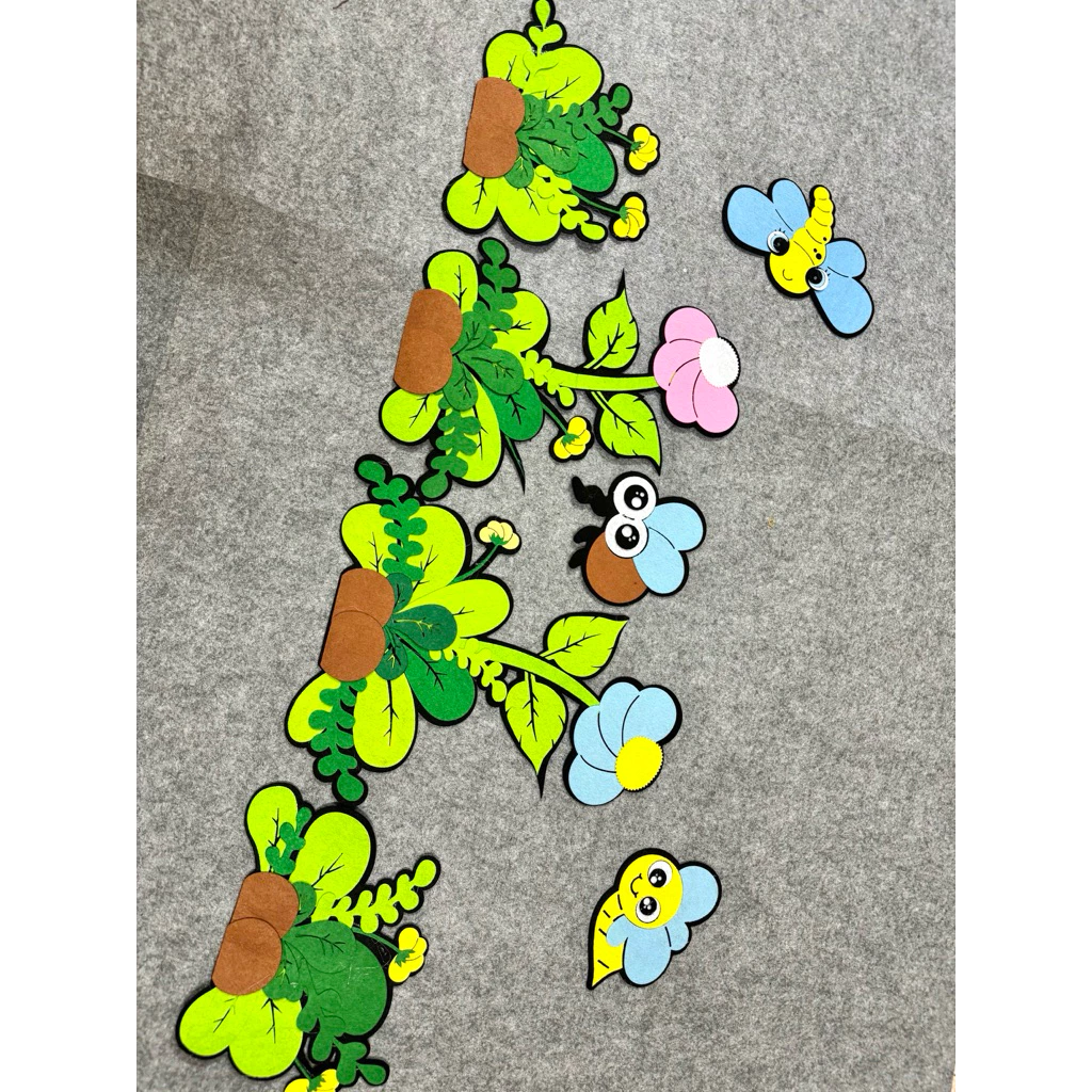 Dải hoa cỏ trang trí lớp học, hoa cỏ trang trí sân khấu, hoa cỏ trang trí chân tường dài 50cm